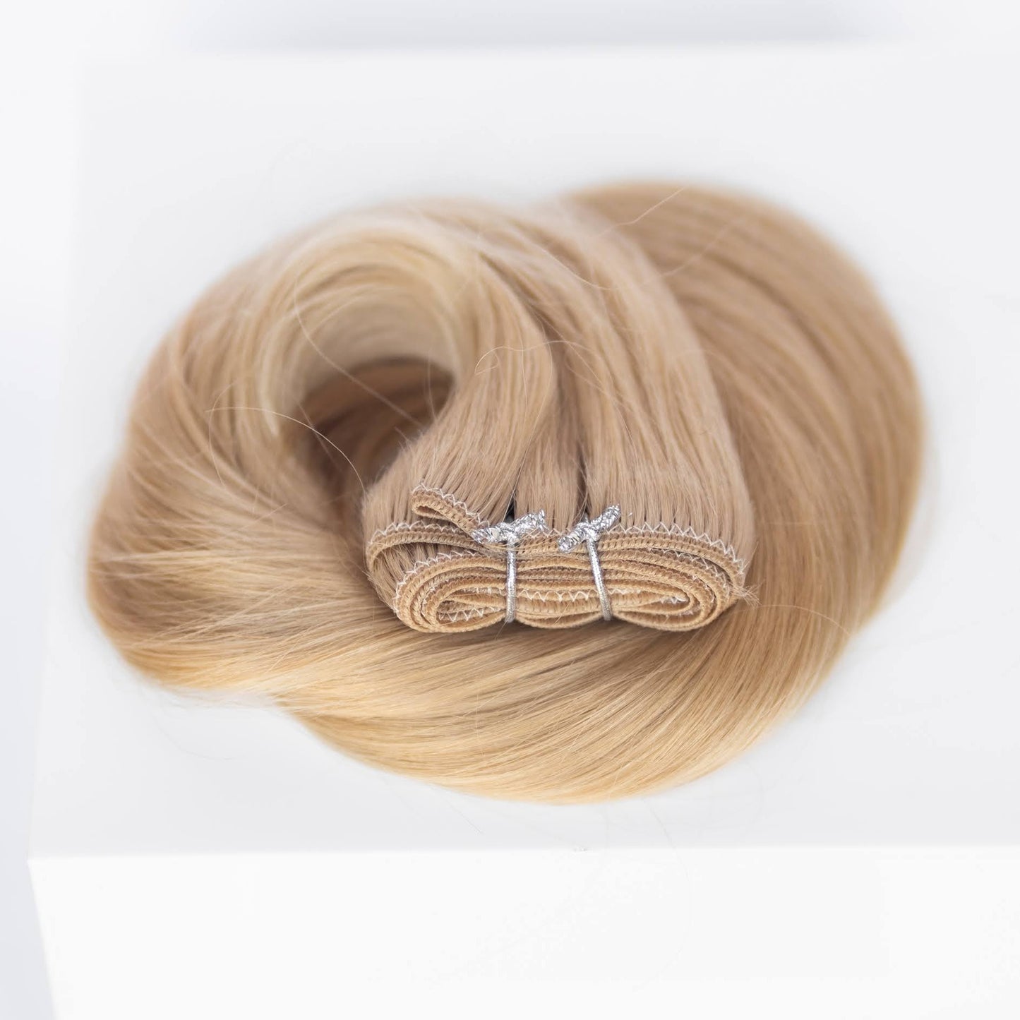 Machine-Tied Weft 16" 120g Professional Hair Extensions - #17 Chardonay Blonde (aka Dirty Ash Blonde)