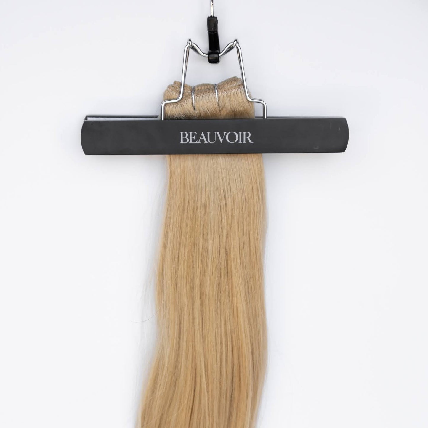 Machine-Tied Weft 24" 170g Professional Hair Extensions - #17 Chardonay Blonde (aka Dirty Ash Blonde)