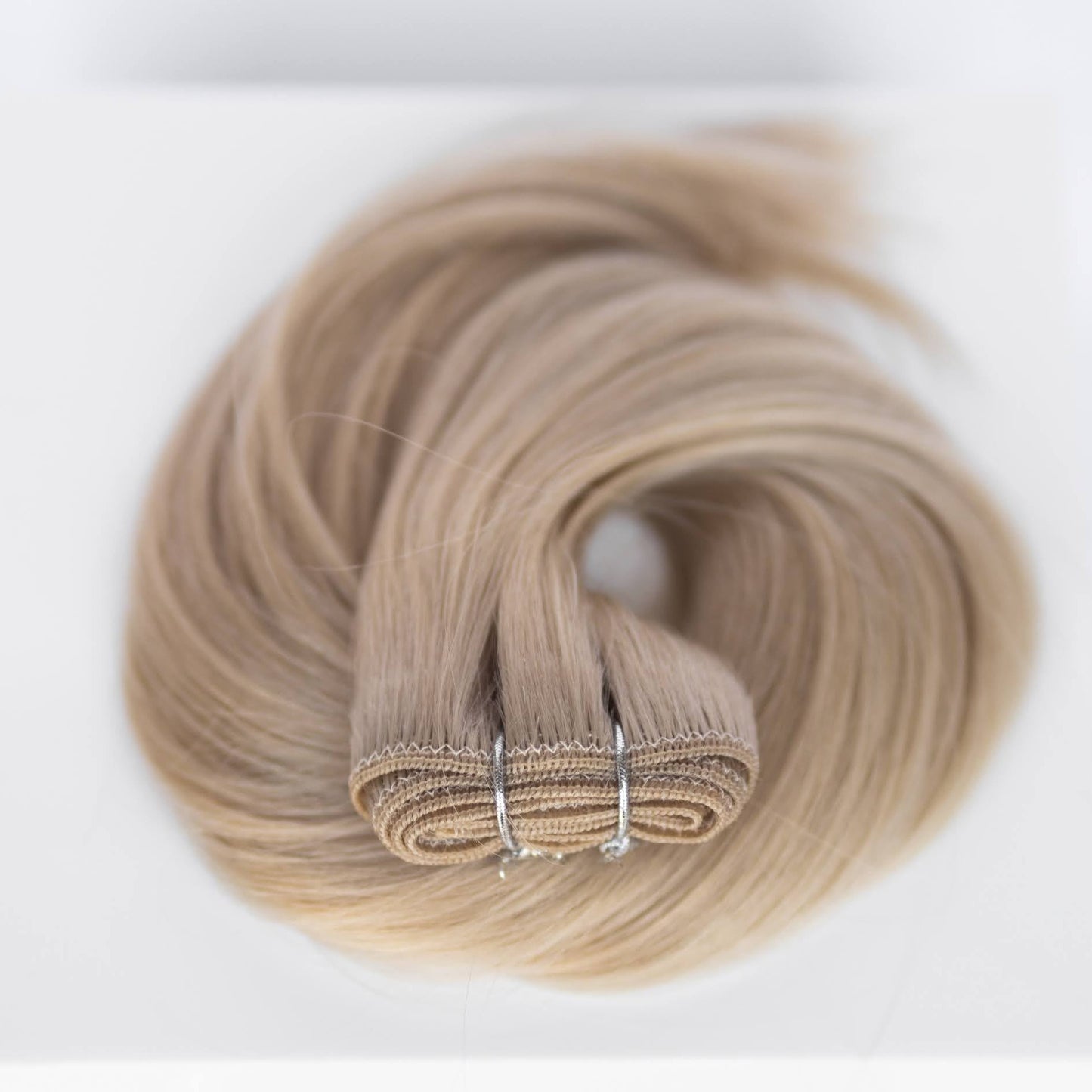 Machine-Tied Weft 20" 145g Professional Hair Extensions - #16 Paris Blonde (aka Vanilla Blonde)