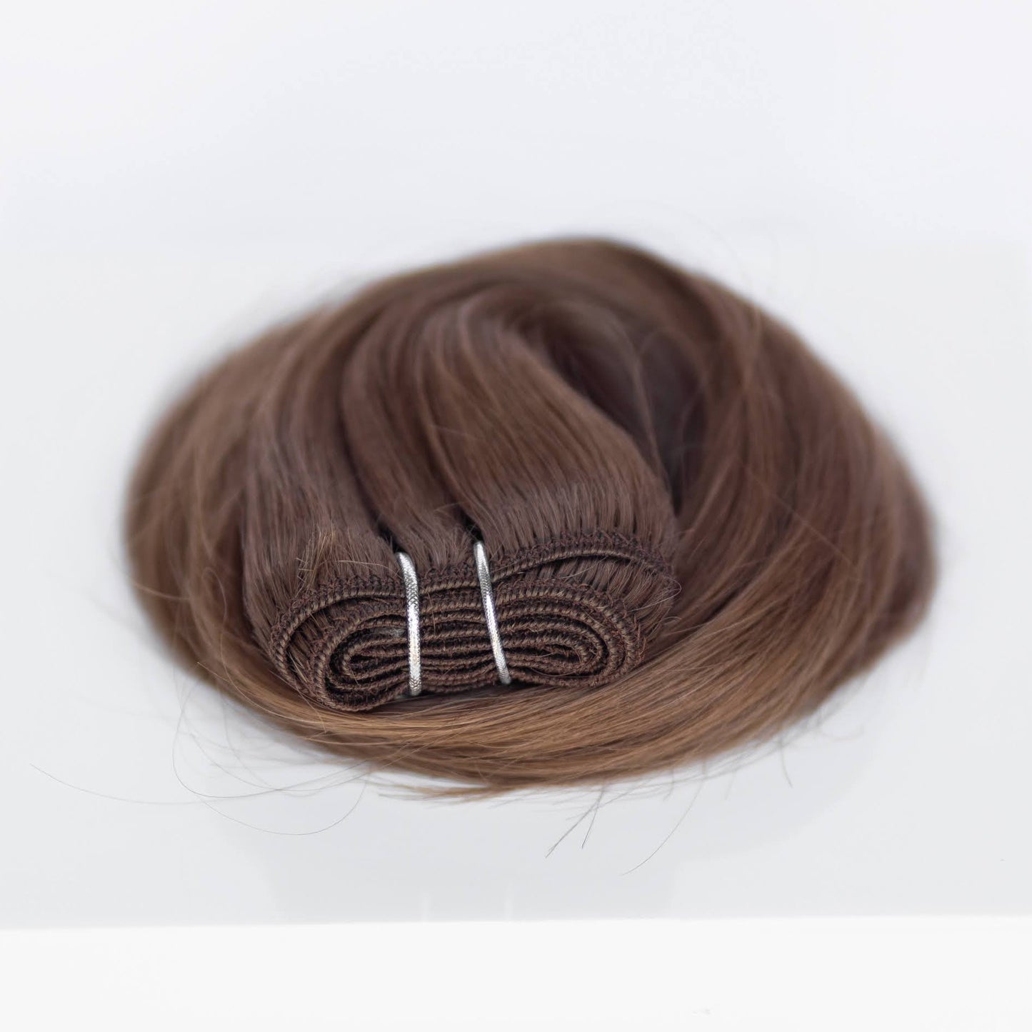 Machine-Tied Weft 20" 145g Single Donor Virgin - #8 Whisky Brown (aka Ash Brown)