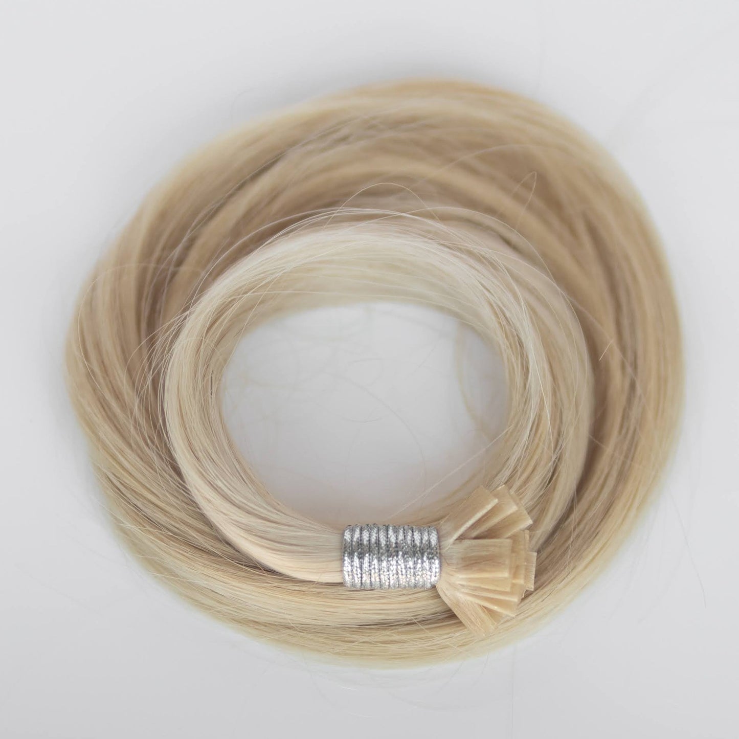 K-Tip 24" 25g Single Donor Virgin - #22 Southern Belle Blonde (aka Light Ash Blonde)