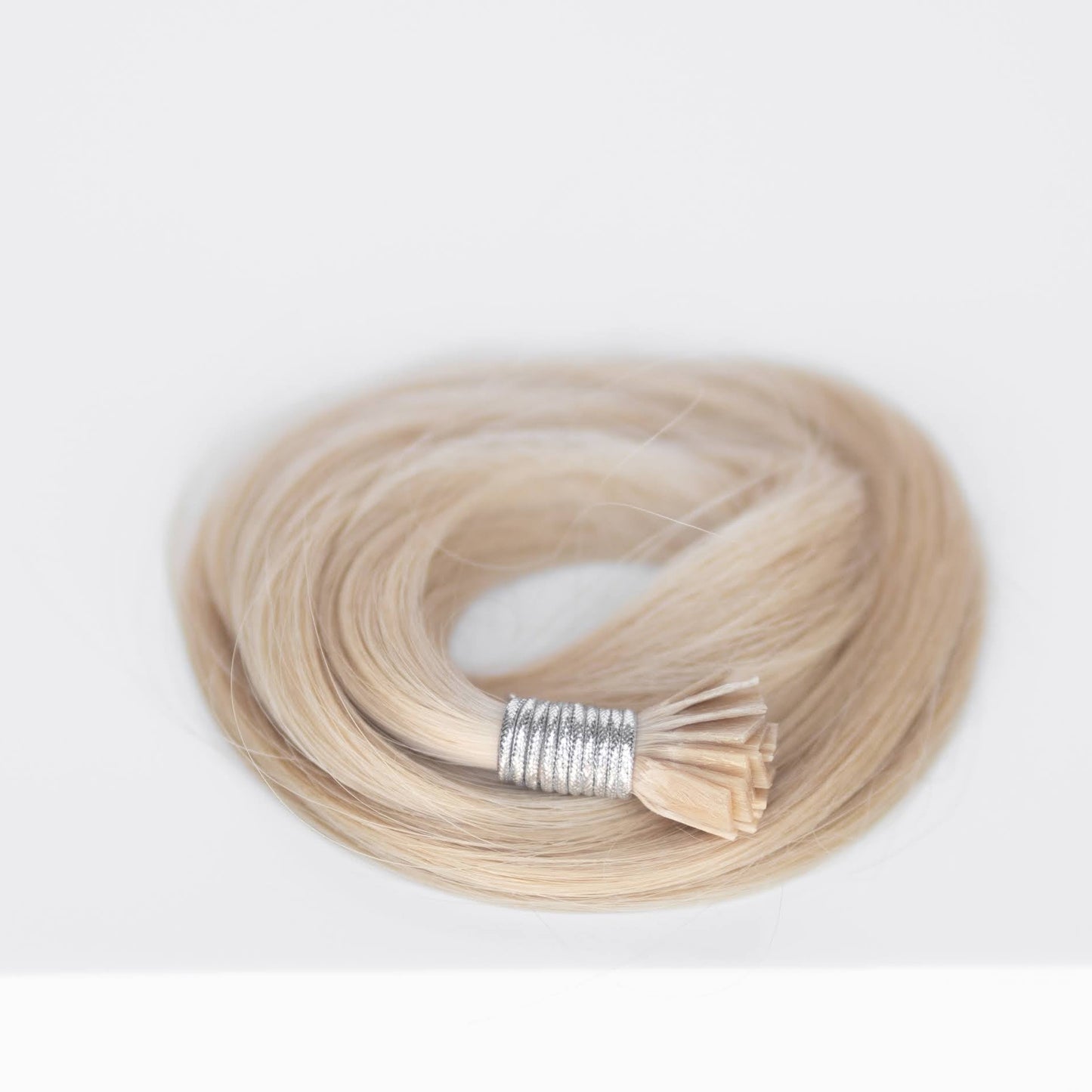 K-Tip 16" 25g Professional Hair Extensions - #17 Chardonay Blonde (aka Dirty Ash Blonde)