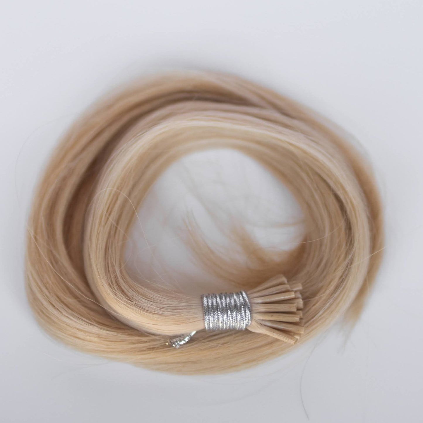 I-Tip 16" 25g Professional Hair Extensions - #17 Chardonay Blonde (aka Dirty Ash Blonde)