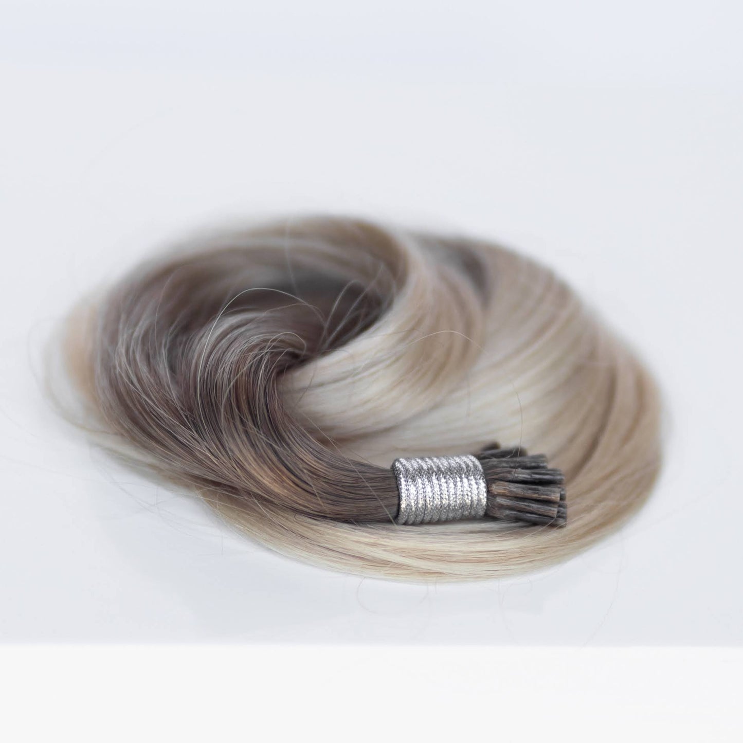 I-Tip 20" 25g Single Donor Virgin - #T1CC/80 Smokey Blonde (aka Cool Mochachino Brown/White Blonde)