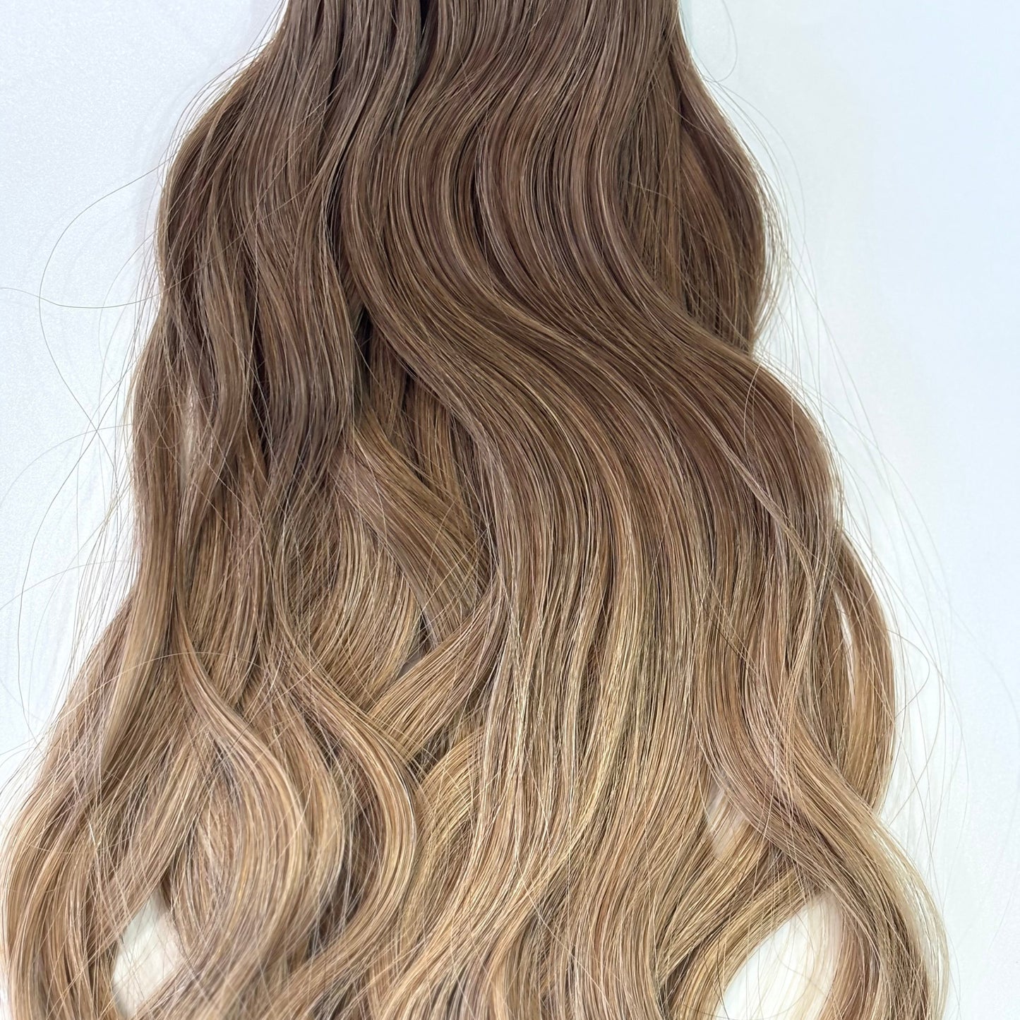Butterfly Weft 20" 60g 50/50 Pro Blend - WAVE Texture - #007 Toasted Blonde by Garyn Santos
