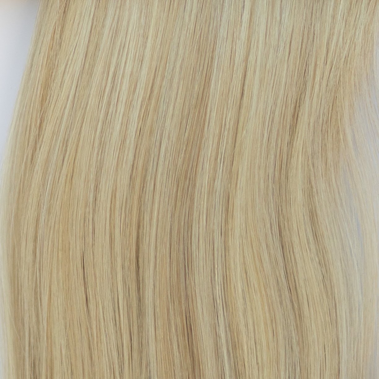 Machine-Tied Weft 16" 120g Single Donor Virgin - #80/18/46 Summer Blonde (aka Piano Key White Truffle)