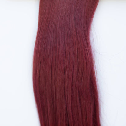 Machine-Tied Weft 22" 160g Single Donor Virgin - #555 Akako by Martha Nicola