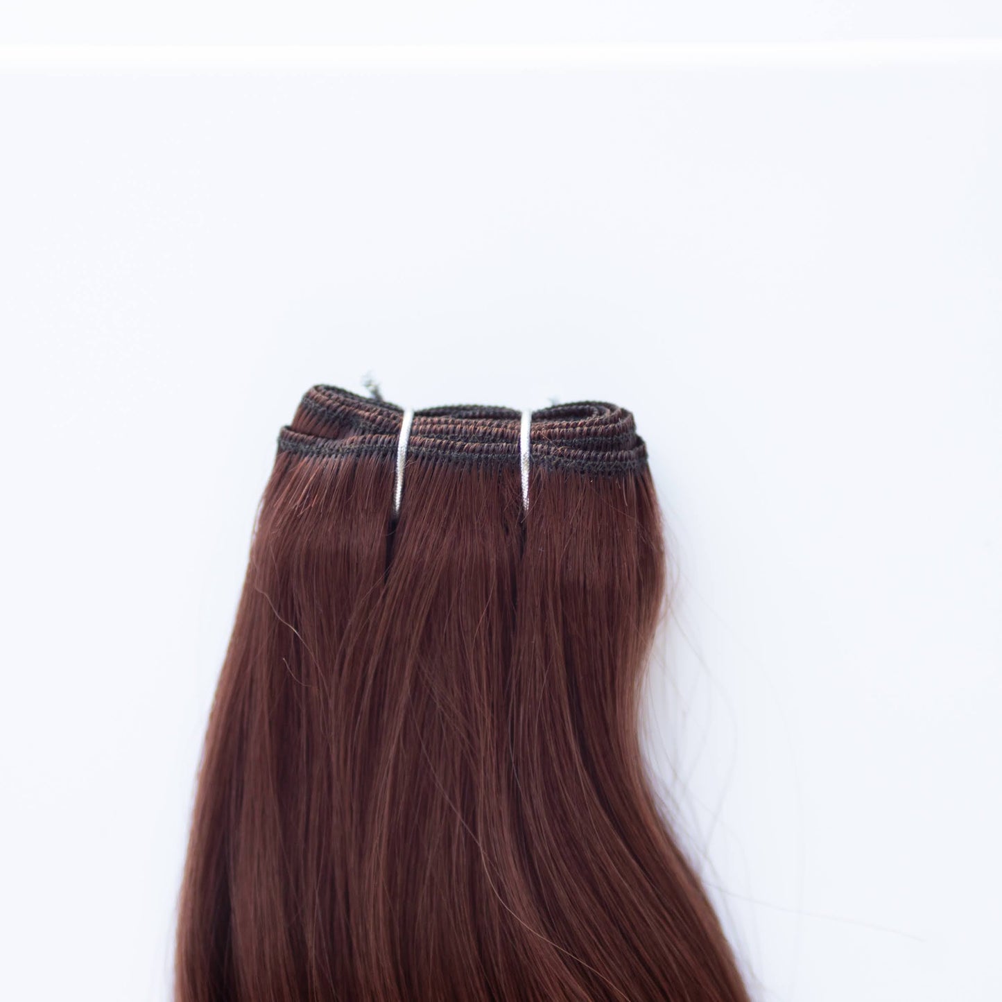 Machine-Tied Weft 22" 160g Pro Blend Hair Extensions - #550 Rouge (aka Cinnamon Mocha)