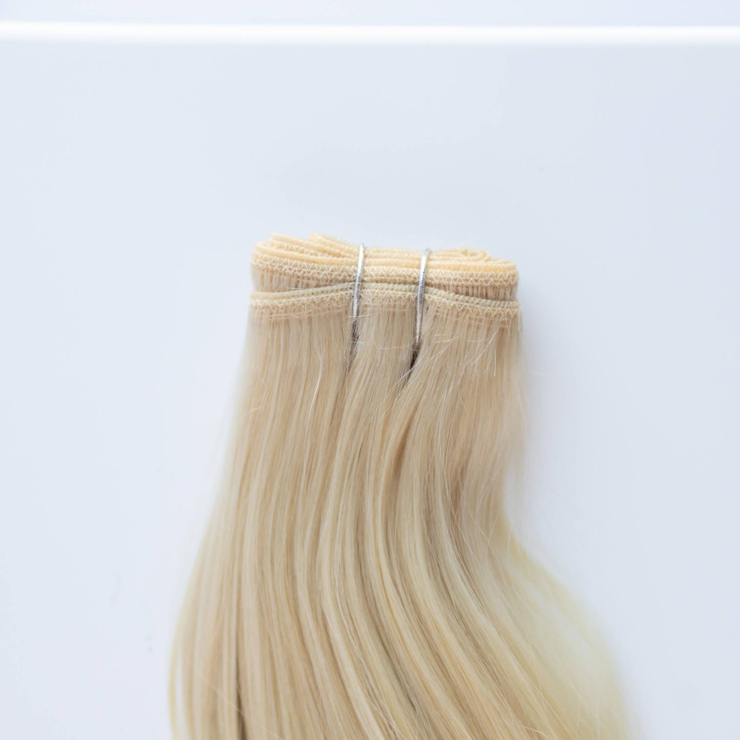 Machine-Tied Weft 18" 130g Pro Blend - #22 Southern Belle Blonde (aka Light Ash Blonde)