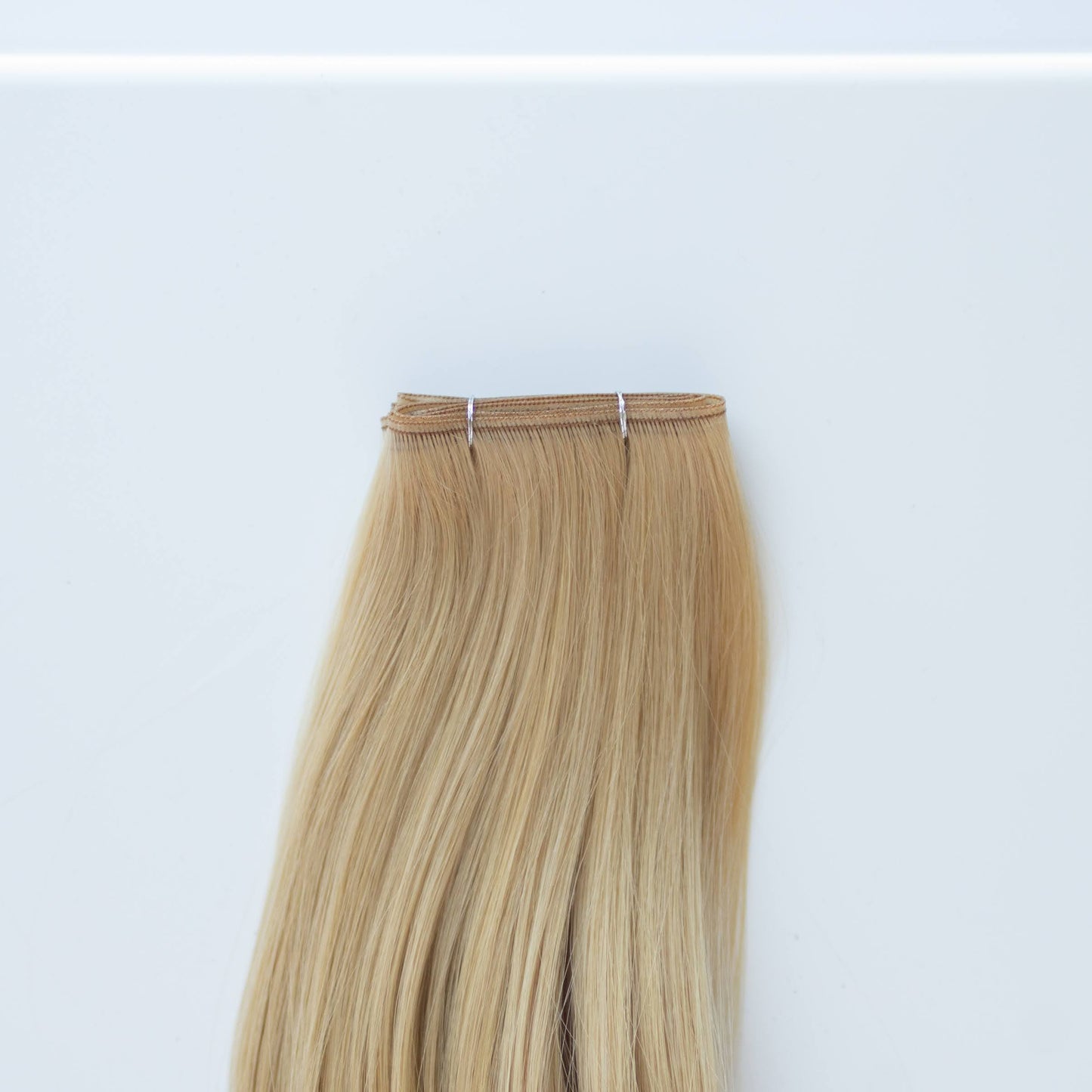 Genius (Micro) Weft 24" 94g Single Donor Virgin - #17 Chardonay Blonde (aka Dirty Ash Blonde)