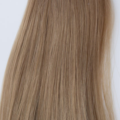 Genius (Micro) Weft 22" 88g Single Donor Virgin - #18 Dirty Blonde
