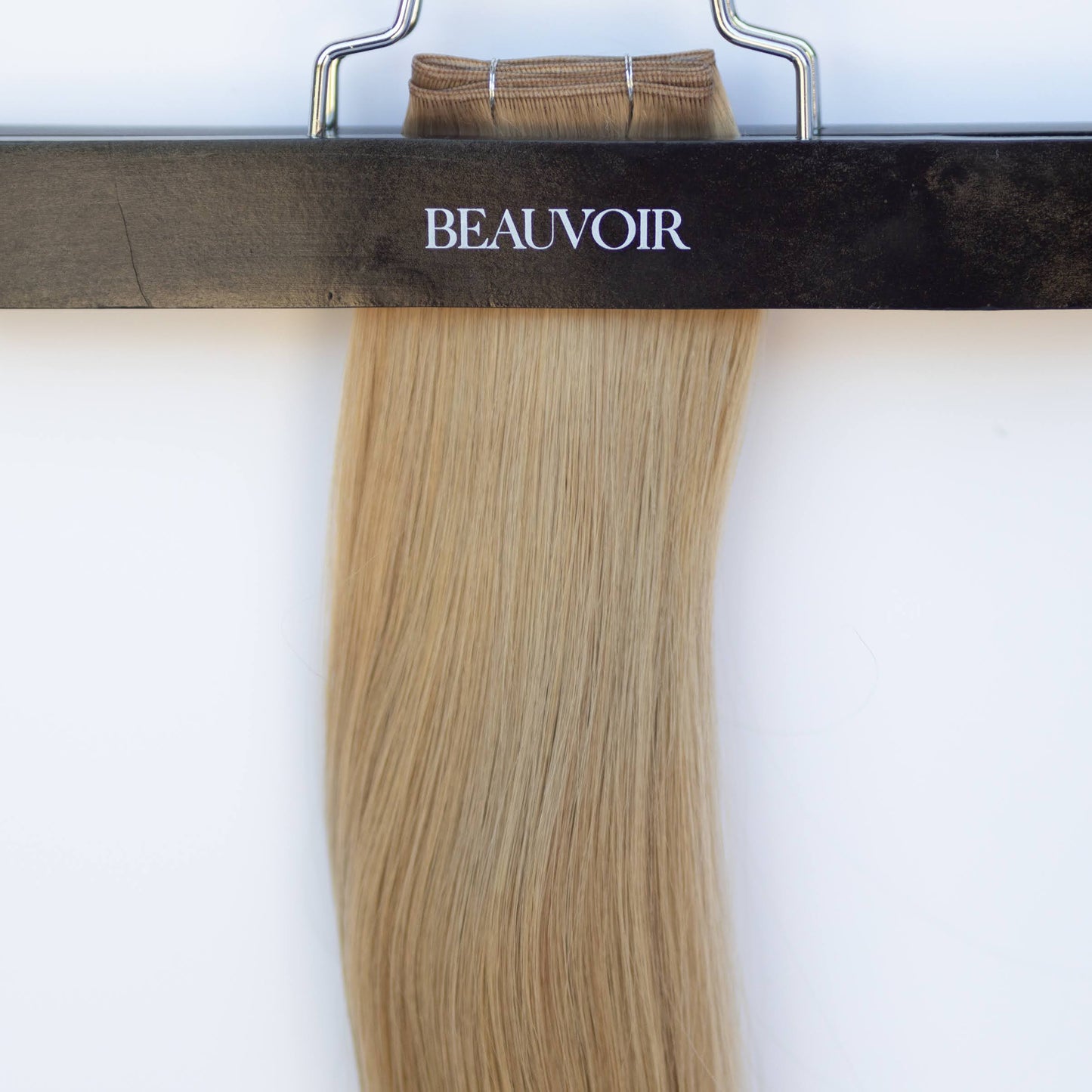 Genius (Micro) Weft 22" 88g Single Donor Virgin - #18 Dirty Blonde