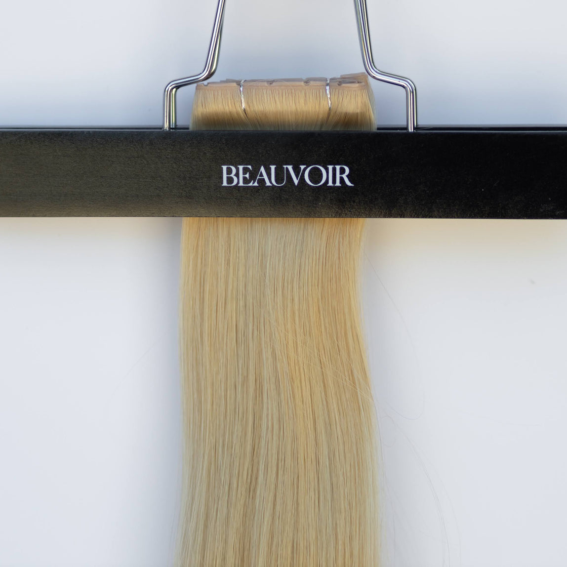 Butterfly Weft hair extensions #17 Chardonnay Blonde 16" - Beauvoir hair